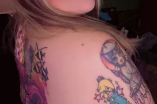 BBW Big Booty Thick PAWG MILF Gamer - Image 9