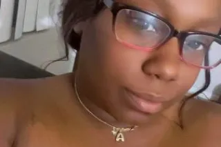 fetish friendly ! ask about my 2 girl special - Image 1