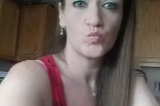 Sunshine to make you hot In every way - Image 3