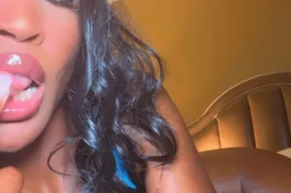 6ft tall girl, climb the tree to save the kitty 💋 - Image 5