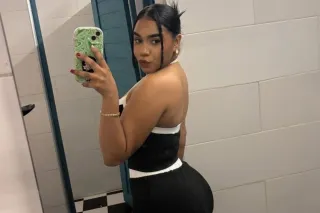 Available NOW!!! 😍My name is Renei💋 text me for more pictures and info. . - Image 4