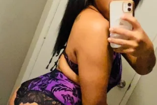 Sexy Blasian Available for Incall 💋💦 - Image 2